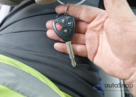 2010 Toyota Corolla Le из США, поврежденный, VIN 2T1BU4EE9AC260235